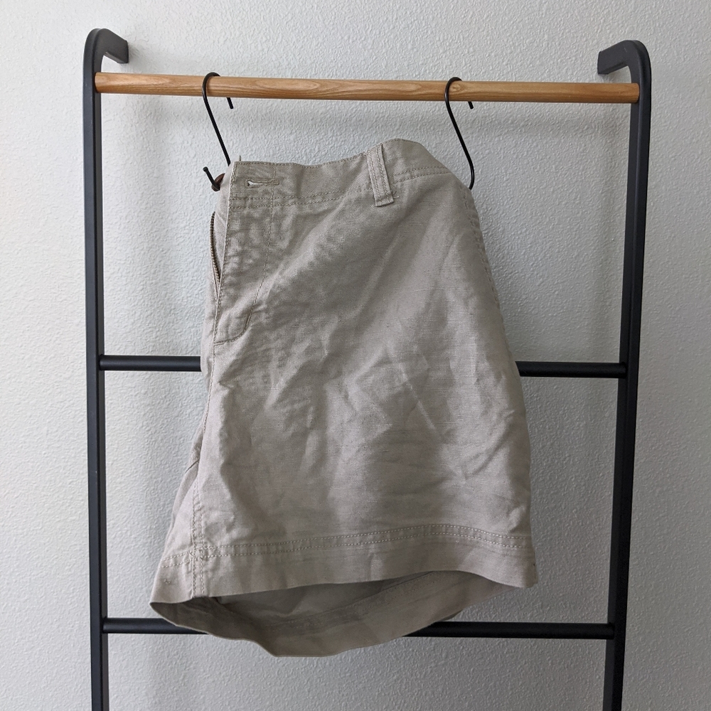 Tan North Face Shorts NEW WITH TAGS